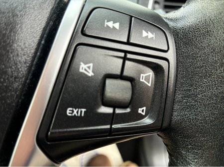 2018 Volvo V40 - photo 16