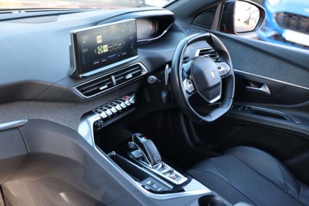 2023 Peugeot 3008 - photo 10
