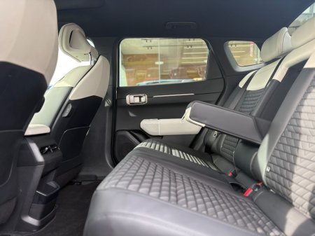 2026 Kia EV4 - photo 4