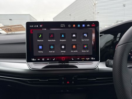 2026 Volkswagen Golf - photo 8