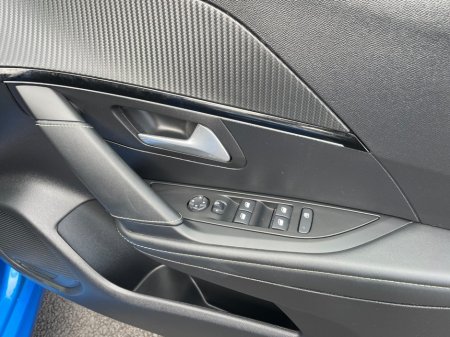 2020 Peugeot 208 - photo 22