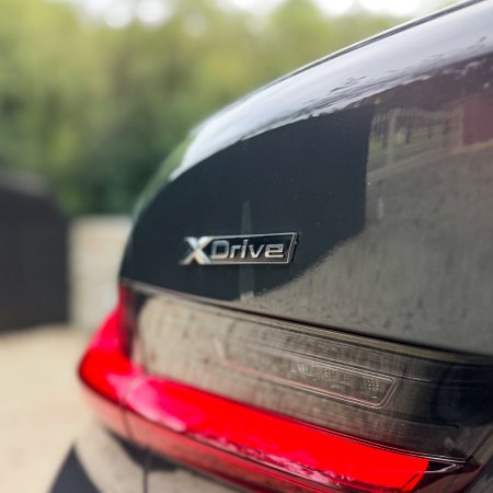 2022 BMW 3-Series - photo 12