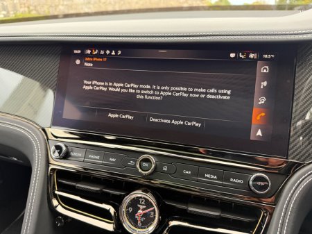2025 Bentley Flying Spur - photo 35