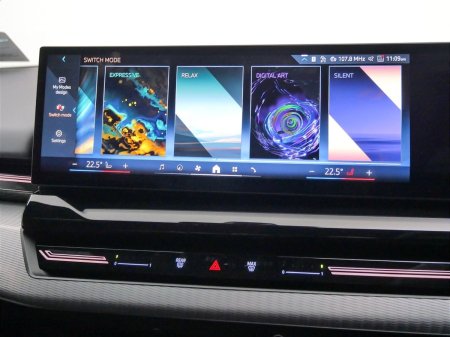2024 BMW 5-Series - photo 19