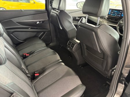 2023 Peugeot 5008 - photo 18