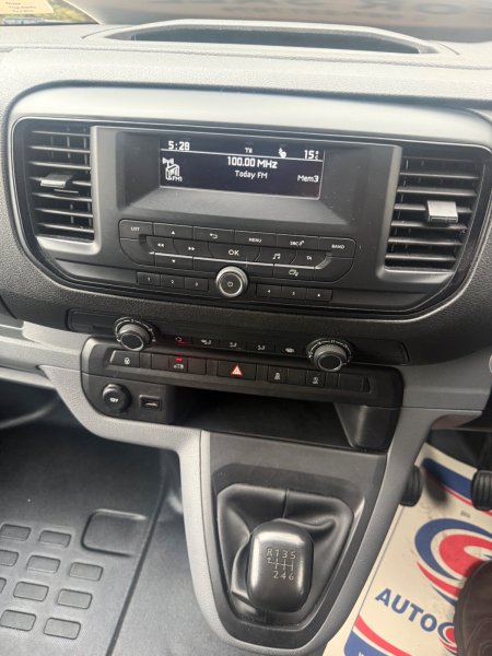 2019 Peugeot Expert - photo 13