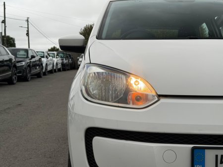2015 Volkswagen up! - photo 10