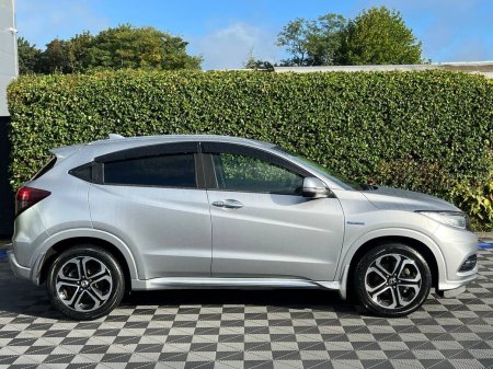 2018 Honda Vezel - photo 2