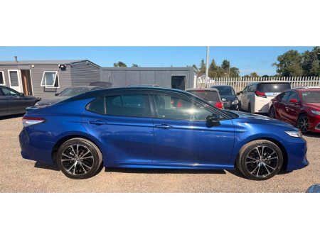 2019 Toyota Camry - photo 4