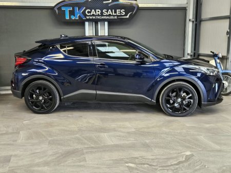 2021 Toyota C-HR - photo 2