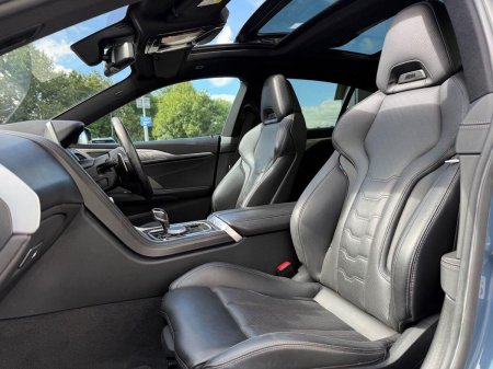2021 BMW 8-Series - photo 4