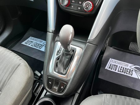 2016 Opel Zafira - photo 25