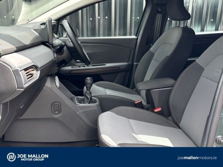 2025 Dacia Jogger - photo 8