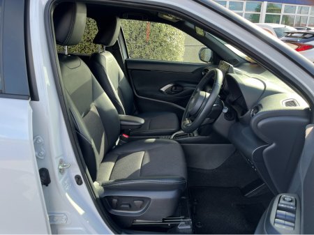 2024 Toyota Yaris Cross - photo 10