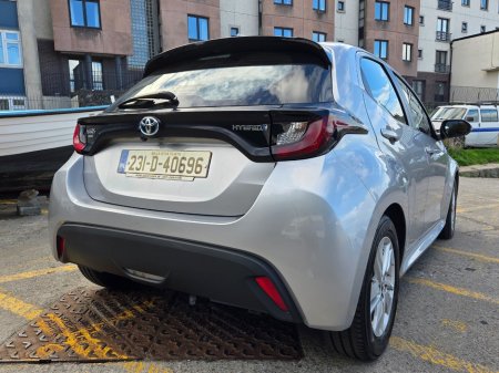 2023 Toyota Yaris - photo 6