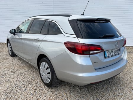 2017 Opel Astra - photo 14