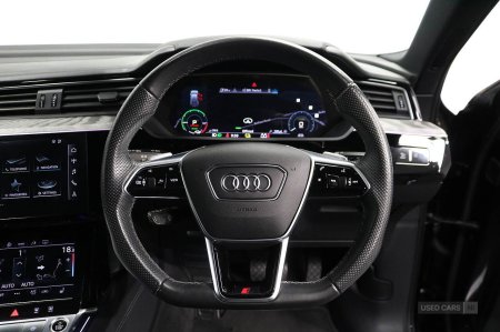 2022 Audi e-tron - photo 20