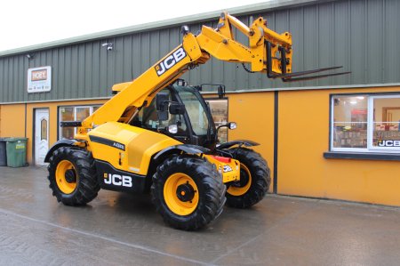 0 JCB  - photo 2