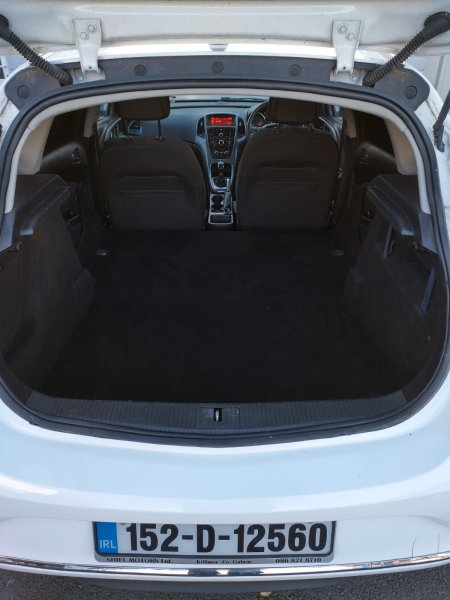 2015 Opel Astra - photo 10