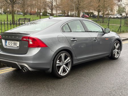 2015 Volvo S60 - photo 4