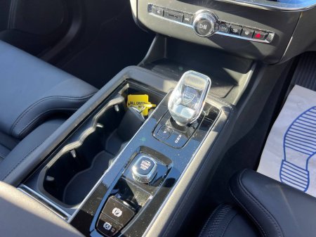 2025 Volvo XC90 - photo 12