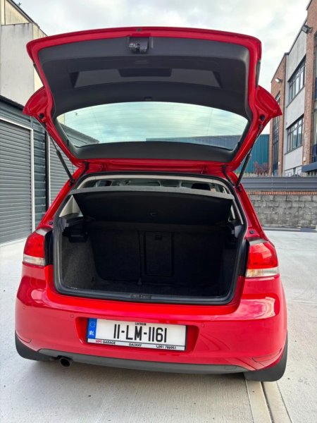 2011 Volkswagen Golf - photo 8
