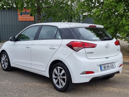 2016 Hyundai i20 - photo 11
