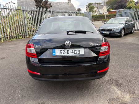 2015 Skoda Octavia - photo 2