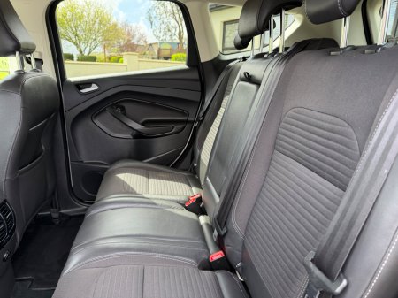 2019 Ford Kuga - photo 18
