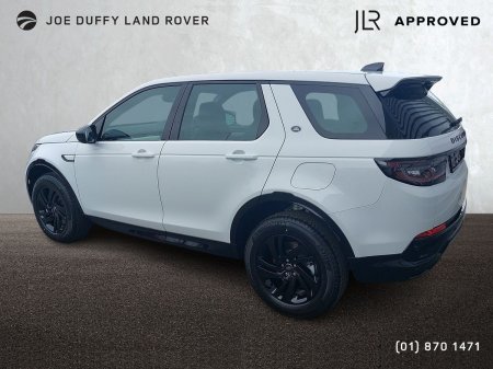2026 Land Rover Discovery Sport - photo 2