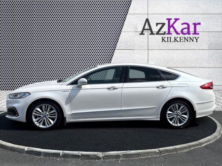 2020 Ford Mondeo - photo 5