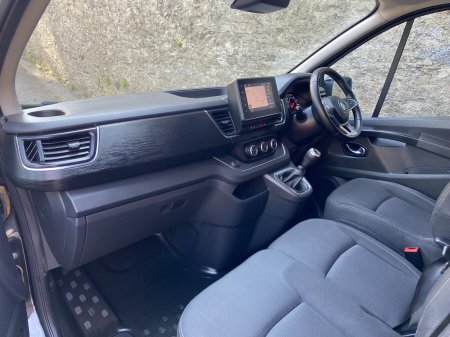 2022 Renault Trafic - photo 15