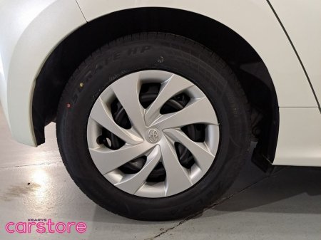 2021 Toyota Yaris - photo 14