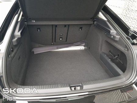 2025 Skoda Superb - photo 9