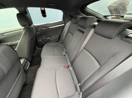 2018 Honda Civic - photo 36