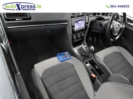 2016 Volkswagen Golf - photo 2
