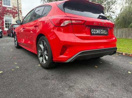 2020 Ford Focus - photo 20