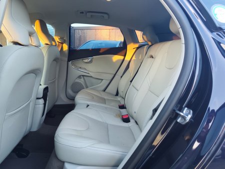 2016 Volvo V40 - photo 17