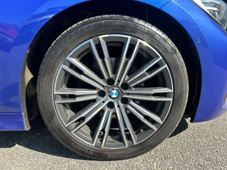 2021 BMW 3-Series - photo 5