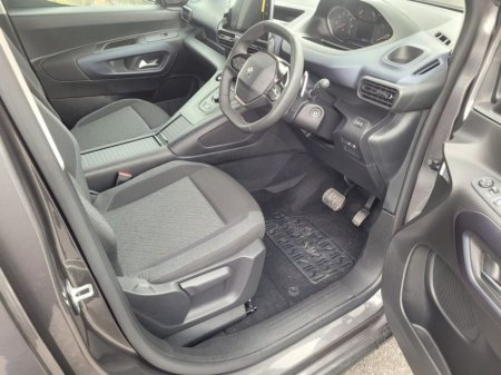 2024 Peugeot Rifter - photo 20