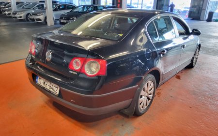 2010 Volkswagen Passat - photo 3