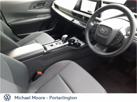 2025 Toyota Prius - photo 8