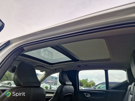 2021 Volvo XC40 - photo 11