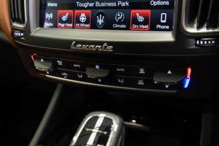 2020 Maserati Levante - photo 22