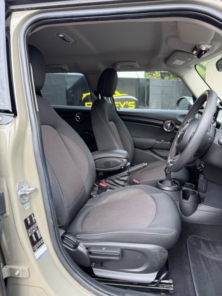 2018 Mini Cooper - photo 12