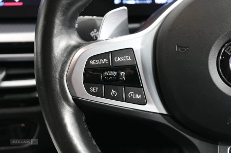 2024 BMW 3-Series - photo 32