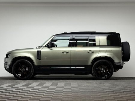 2025 Land Rover Defender - photo 4