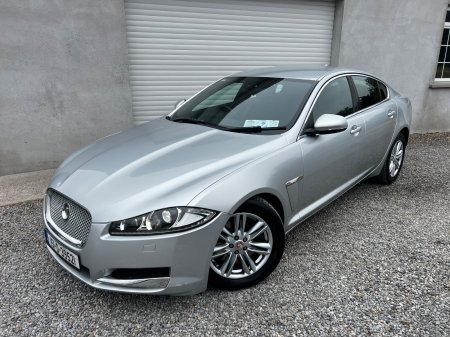2015 Jaguar XF - photo 16