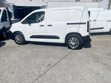 2022 Peugeot Partner - photo 19