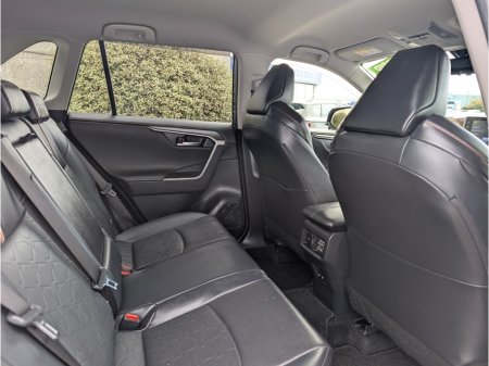 2022 Toyota RAV4 - photo 9